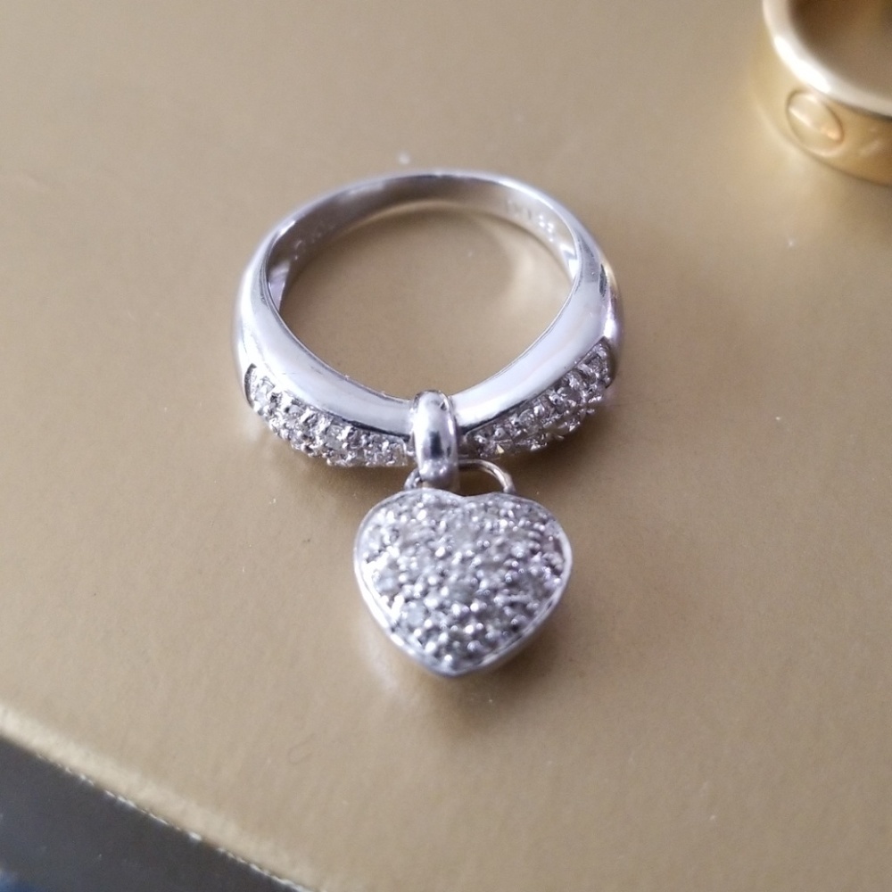 Diamond Dangling Heart Ring